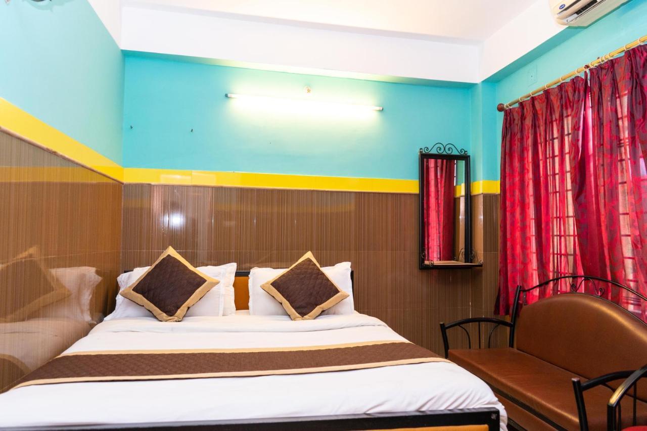 Tirupati Lodge Njp Сіліґурі Екстер'єр фото