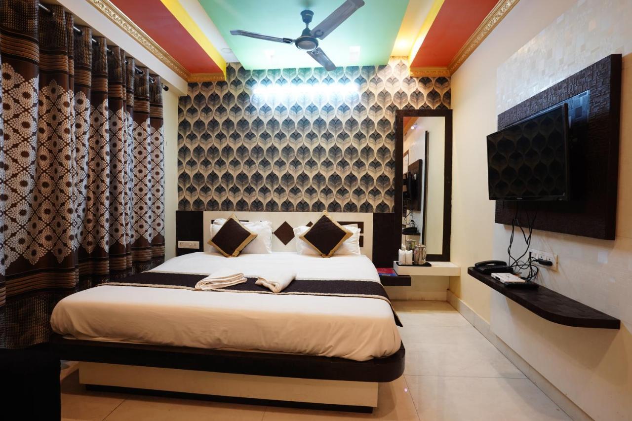 Tirupati Lodge Njp Сіліґурі Екстер'єр фото
