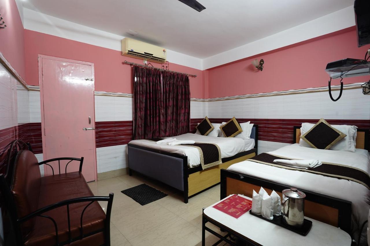 Tirupati Lodge Njp Сіліґурі Екстер'єр фото