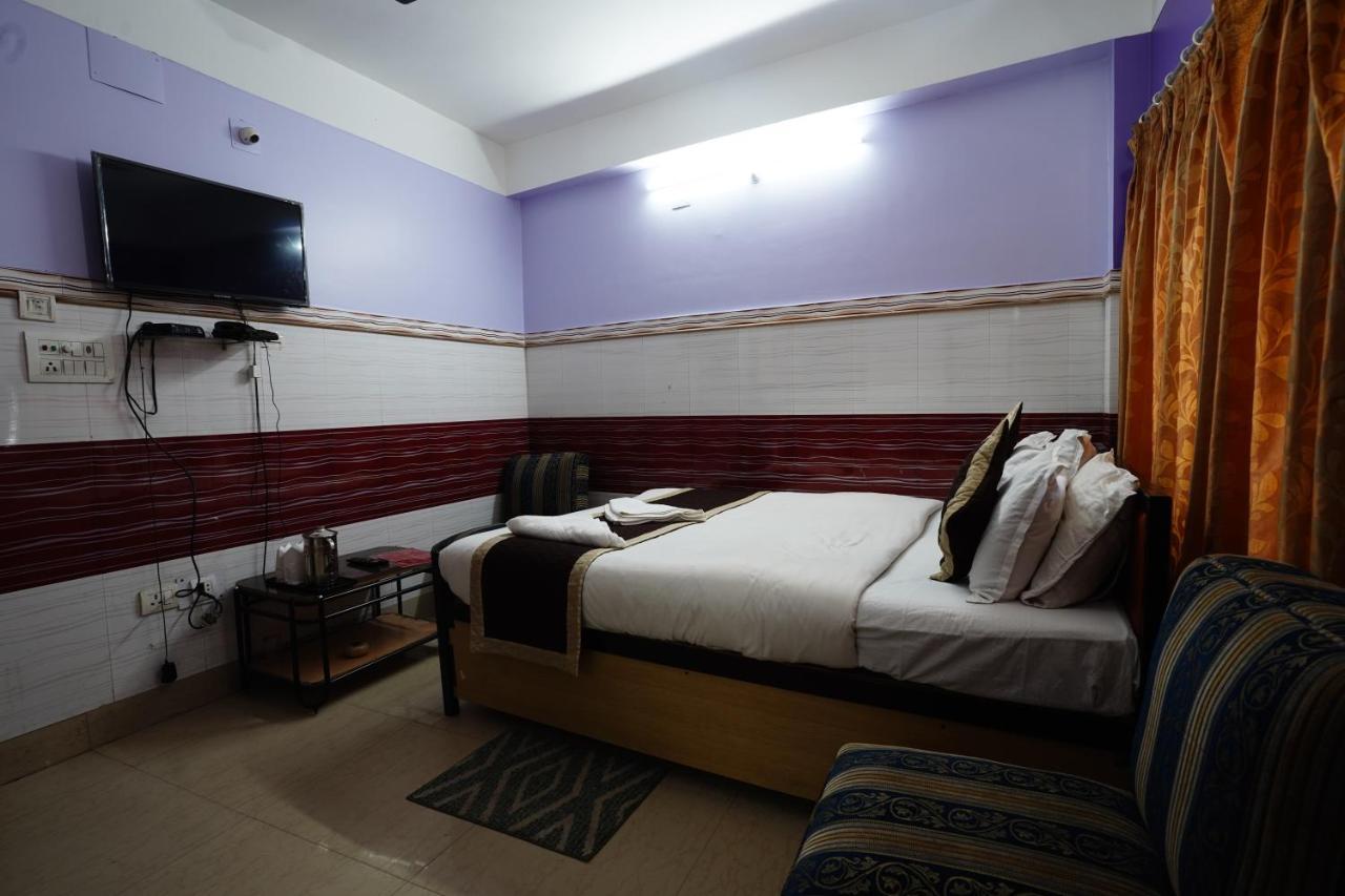Tirupati Lodge Njp Сіліґурі Екстер'єр фото
